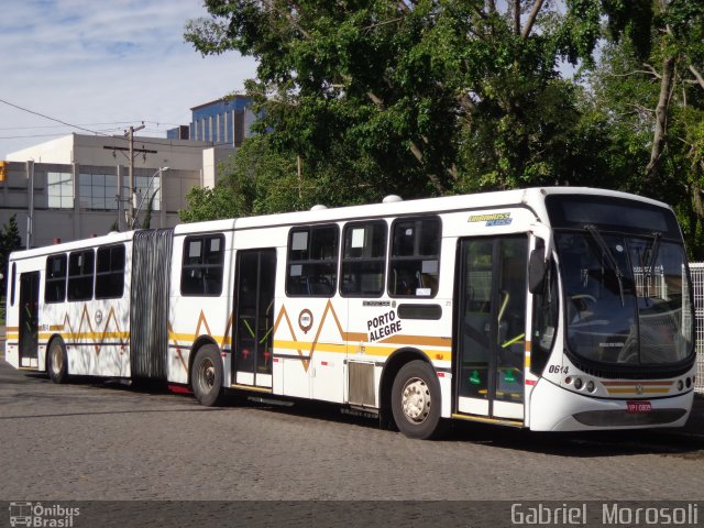 Companhia Carris Porto-Alegrense 0614 na cidade de Porto Alegre, Rio Grande do Sul, Brasil, por Gabriel  Morosoli. Número da foto: #4659511.