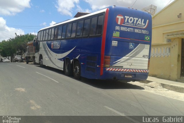 Total Viagens e Turismo 4070 na cidade de Canindé, Ceará, Brasil, por Lucas Gabriel. Número da foto: #4659698.