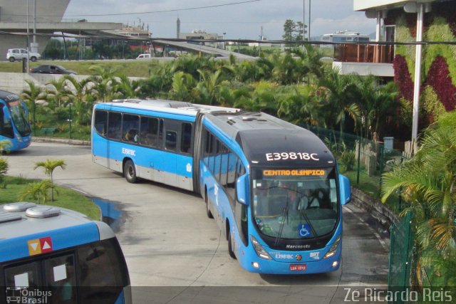 Transportes Santa Maria E39818C na cidade de Rio de Janeiro, Rio de Janeiro, Brasil, por Zé Ricardo Reis. Número da foto: #4658636.