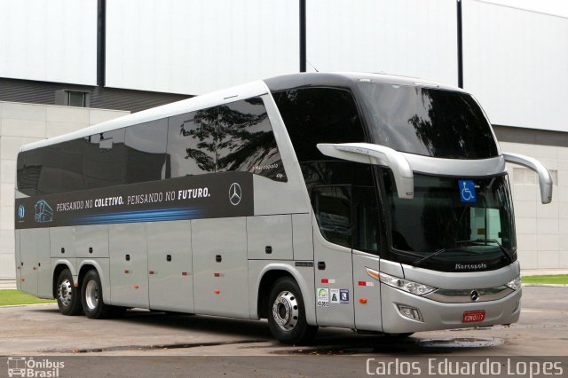 Mercedes-Benz 0117 na cidade de Rio de Janeiro, Rio de Janeiro, Brasil, por Carlos Eduardo Lopes. Número da foto: #4658847.