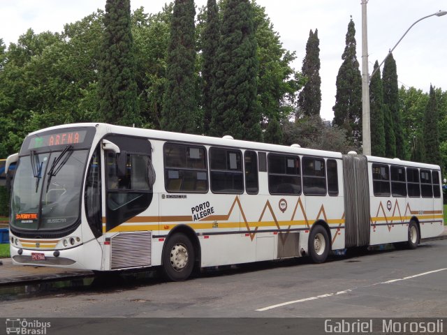 Companhia Carris Porto-Alegrense 0609 na cidade de Porto Alegre, Rio Grande do Sul, Brasil, por Gabriel  Morosoli. Número da foto: #4659541.