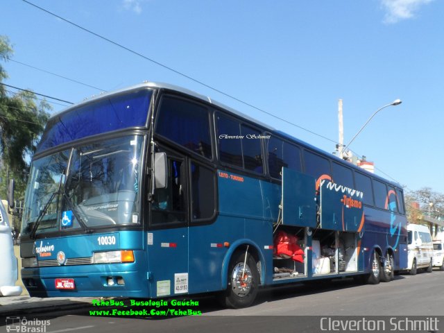 Exclusivo Turismo 10030 na cidade de Santa Maria, Rio Grande do Sul, Brasil, por Cleverton Schmitt. Número da foto: #4661670.