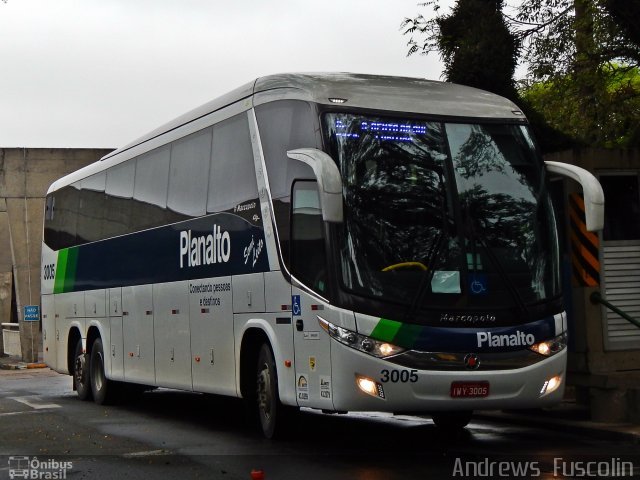 Planalto Transportes 3005 na cidade de Curitiba, Paraná, Brasil, por Andrews  Fuscolin. ID da foto: 4661284.