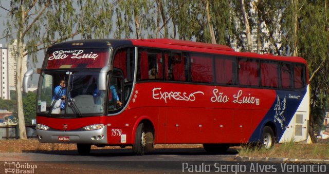 Expresso São Luiz 7570 na cidade de Cuiabá, Mato Grosso, Brasil, por Paulo Sergio Alves Venancio. Número da foto: #4667028.