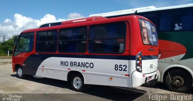 ATL - Associação dos Transportadores de Passageiros por Lotação 852 na cidade de Porto Alegre, Rio Grande do Sul, Brasil, por Felipe  Brignol. Número da foto: #3963490.