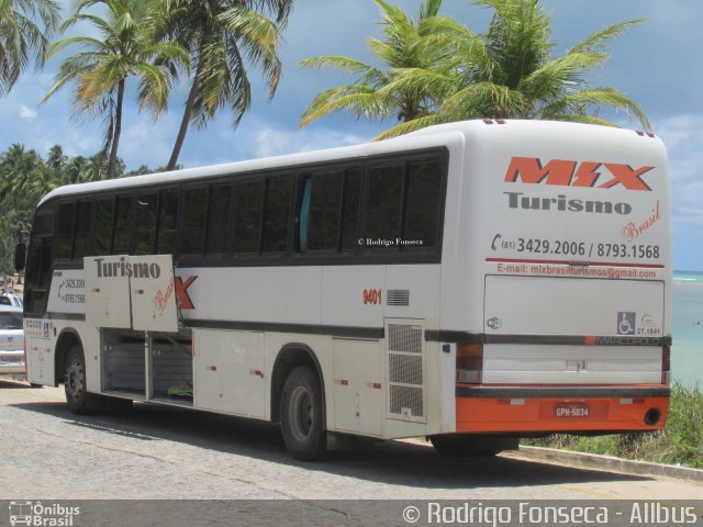 Mix Brasil Turismo 9401 na cidade de Japaratinga, Alagoas, Brasil, por Rodrigo Fonseca. Número da foto: #3983880.