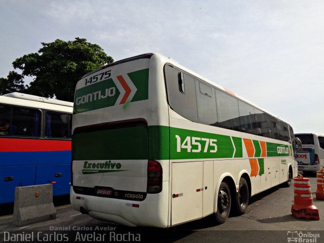 Empresa Gontijo de Transportes 14575 na cidade de Rio de Janeiro, Rio de Janeiro, Brasil, por Daniel Carlos  Avelar Rocha. Número da foto: #3988199.