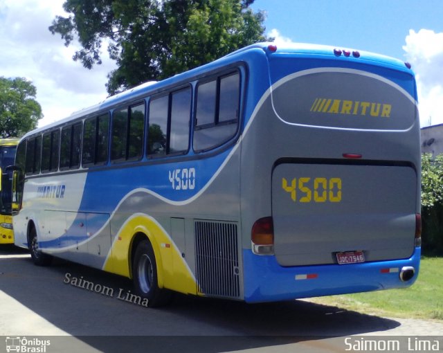 Aritur Transporte e Turismo 4500 na cidade de Vila Velha, Espírito Santo, Brasil, por Saimom  Lima. Número da foto: #3987718.