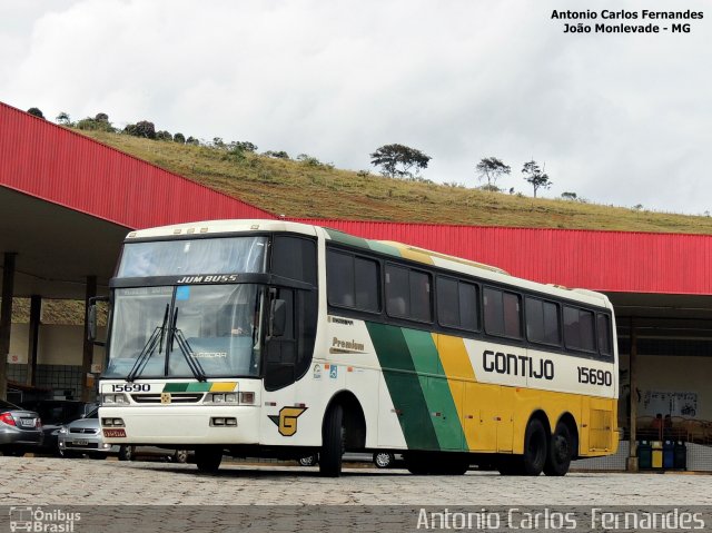 Empresa Gontijo de Transportes 15690 na cidade de João Monlevade, Minas Gerais, Brasil, por Antonio Carlos Fernandes. ID da foto: 3987155.