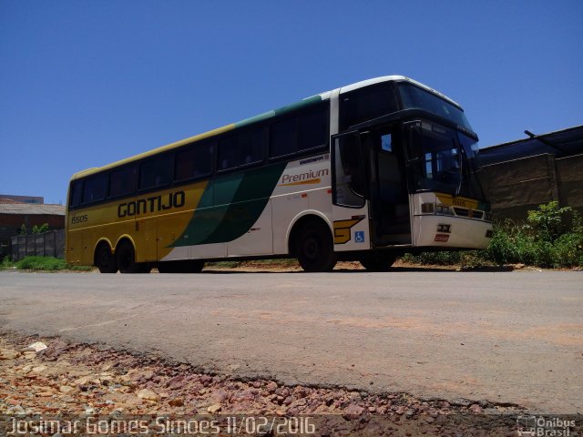 Empresa Gontijo de Transportes 15505 na cidade de Minas Novas, Minas Gerais, Brasil, por Josimar Gomes Simoes. Número da foto: #3988434.