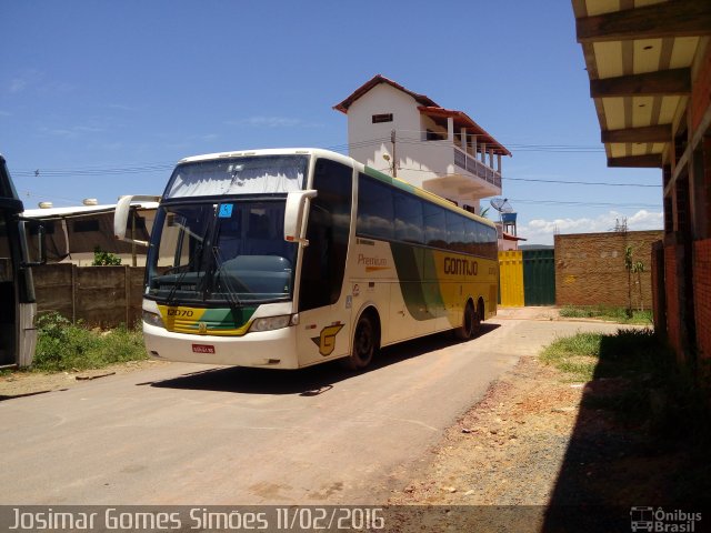 Empresa Gontijo de Transportes 12070 na cidade de Minas Novas, Minas Gerais, Brasil, por Josimar Gomes Simoes. Número da foto: #3988424.