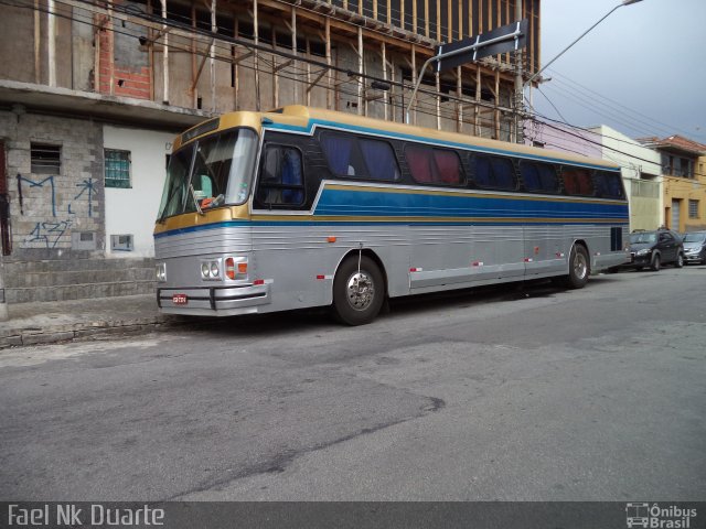 Trans Taio Turismo 7374 na cidade de São Paulo, São Paulo, Brasil, por Raphael José da Silva. Número da foto: #3986306.