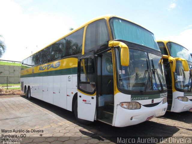 RodeRotas - Rotas de Viação do Triângulo 32302 na cidade de Itumbiara, Goiás, Brasil, por Marco Aurélio de Oliveira. Número da foto: #3990681.