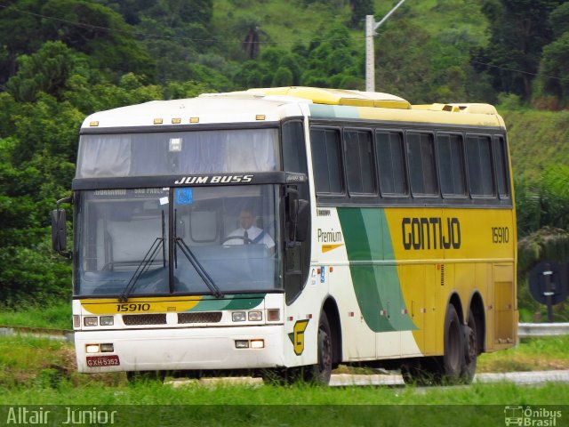 Empresa Gontijo de Transportes 15910 na cidade de Ribeirão Vermelho, Minas Gerais, Brasil, por Altair Júnior. ID da foto: 3992875.