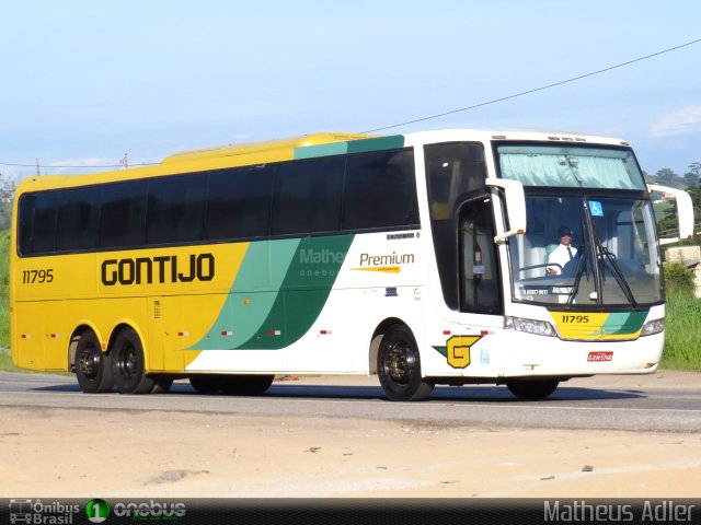 Empresa Gontijo de Transportes 11795 na cidade de Sabará, Minas Gerais, Brasil, por Matheus Adler. Número da foto: #3992172.