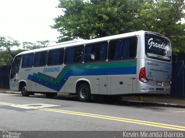 Grandino Transportes 5200 na cidade de Osasco, São Paulo, Brasil, por Kevin Miranda Barros. Número da foto: #3995880.
