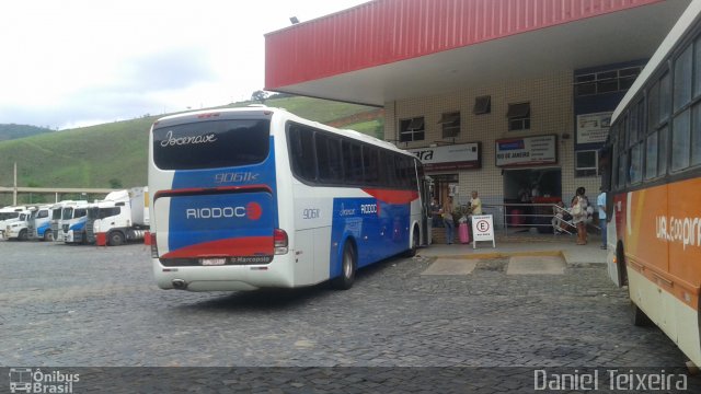 Viação Riodoce 90611 na cidade de Manhuaçu, Minas Gerais, Brasil, por Daniel Teixeira . ID da foto: 3999482.