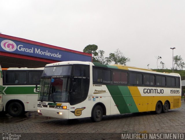 Empresa Gontijo de Transportes 15935 na cidade de João Monlevade, Minas Gerais, Brasil, por Maurício Nascimento. ID da foto: 4000806.