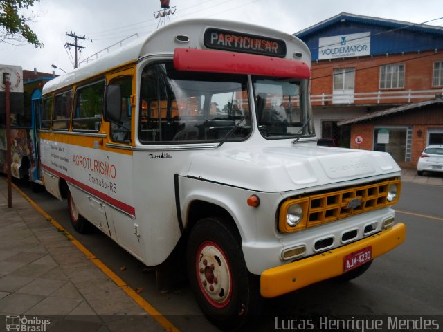 Agroturismo de Gramado Princesinha II na cidade de Gramado, Rio Grande do Sul, Brasil, por Lucas Henrique Mendes. ID da foto: 4001814.