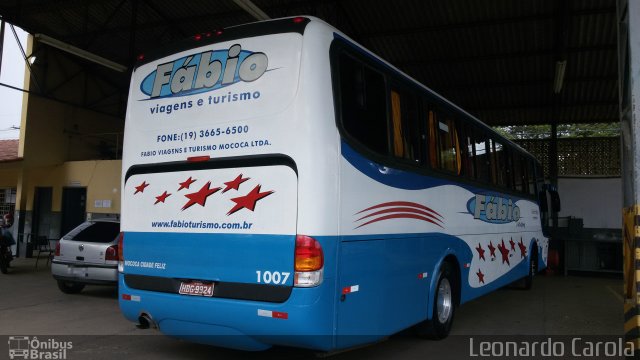 F.V.T. - Fábio Viagens e Turismo 1007 na cidade de Guaxupé, Minas Gerais, Brasil, por Leonardo Carola. Número da foto: #4002651.