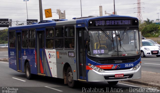 Real Transportes Metropolitanos 35.070 na cidade de São Paulo, São Paulo, Brasil, por Cristiano Soares da Silva. ID da foto: 3965977.