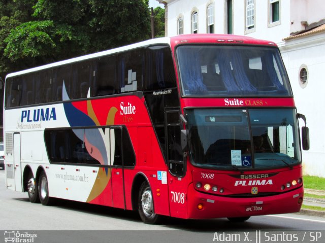 Pluma Conforto e Turismo 7008 na cidade de Santos, São Paulo, Brasil, por Adam Xavier Rodrigues Lima. ID da foto: 4008423.