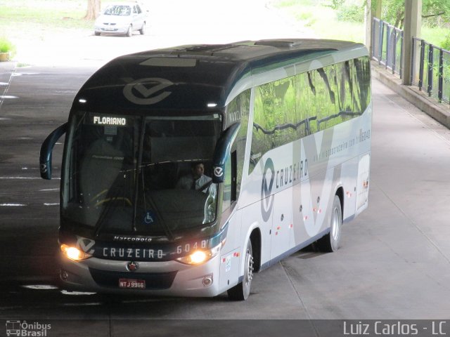 Viação Cruzeiro 6040 na cidade de Recife, Pernambuco, Brasil, por Luiz Carlos de Santana. Número da foto: #4008974.