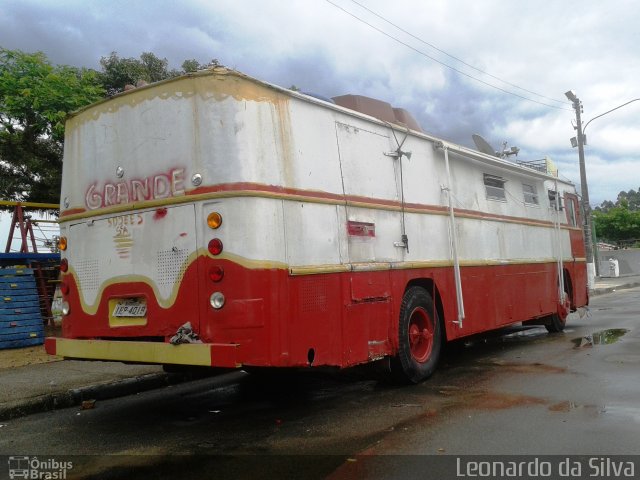 Motorhomes 4019 na cidade de Santo Amaro da Imperatriz, Santa Catarina, Brasil, por Leonardo da Silva. Número da foto: #4010208.