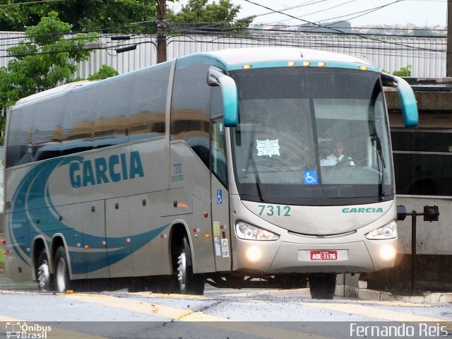 Viação Garcia 7312 na cidade de Londrina, Paraná, Brasil, por Fernando Reis. Número da foto: #4015397.