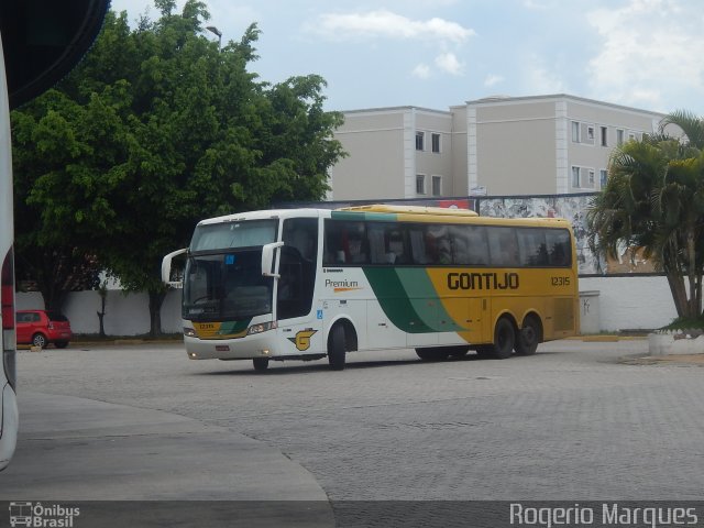 Empresa Gontijo de Transportes 12315 na cidade de Resende, Rio de Janeiro, Brasil, por Rogerio Marques. ID da foto: 4015364.