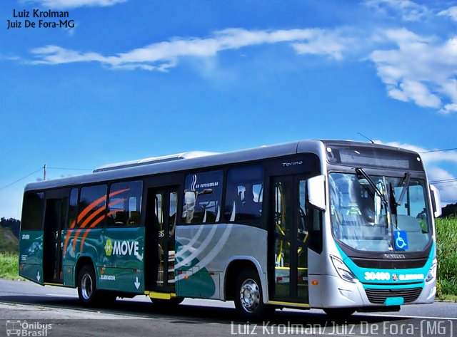 Expresso Luziense > Territorial Com. Part. e Empreendimentos 30490 na cidade de Juiz de Fora, Minas Gerais, Brasil, por Luiz Krolman. Número da foto: #4014601.