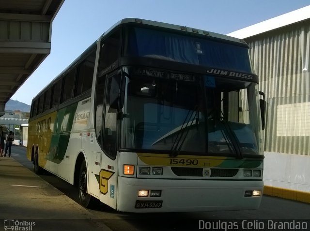 Empresa Gontijo de Transportes 15490 na cidade de Belo Horizonte, Minas Gerais, Brasil, por Douglas Célio Brandao. ID da foto: 4014531.