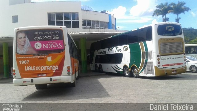 Lourdes Tur 550 na cidade de Manhuaçu, Minas Gerais, Brasil, por Daniel Teixeira . Número da foto: #4014913.