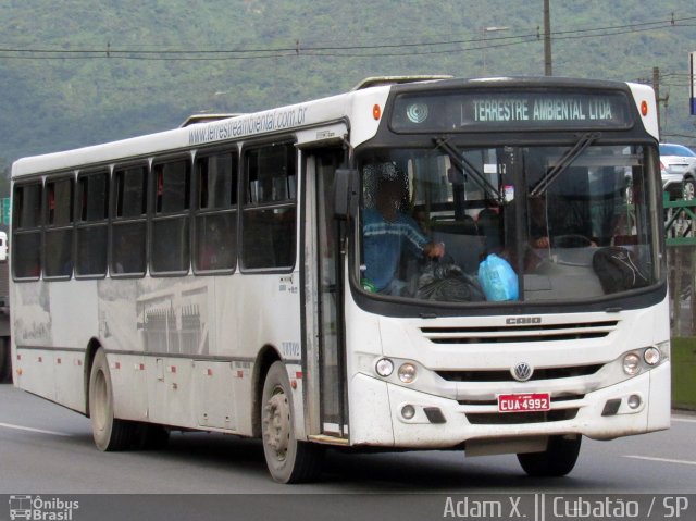 Ônibus Particulares TOT-02 na cidade de Cubatão, São Paulo, Brasil, por Adam Xavier Rodrigues Lima. ID da foto: 4017212.