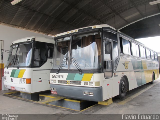 Empresa Gontijo de Transportes 9295 na cidade de Crato, Ceará, Brasil, por Flávio Eduardo. Número da foto: #4017729.