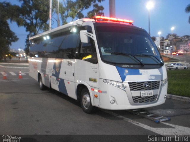 Polícia Militar do Espírito Santo 190 na cidade de Vitória, Espírito Santo, Brasil, por Saimom  Lima. Número da foto: #4020372.