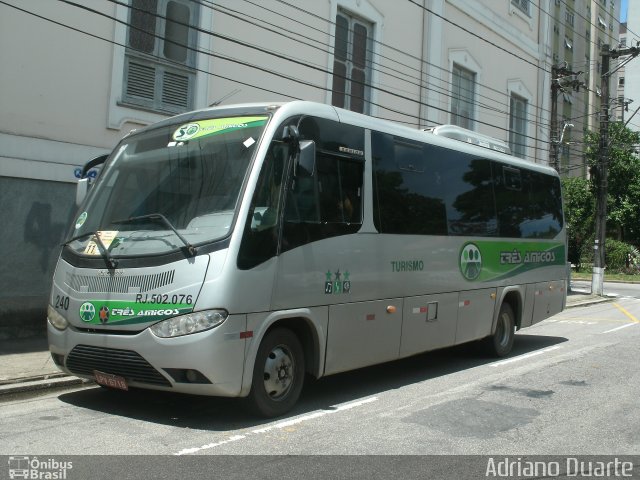 Turismo Três Amigos 240 na cidade de Petrópolis, Rio de Janeiro, Brasil, por Adriano Duarte. Número da foto: #4022711.