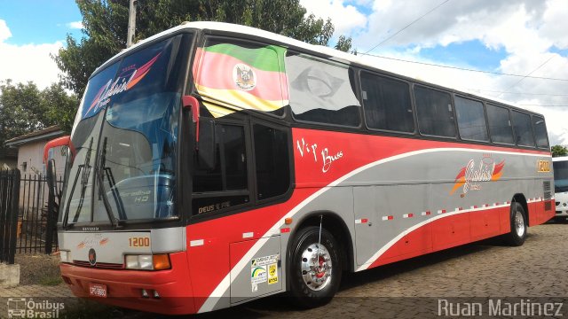 Gabriel Turismo 1200 na cidade de Venâncio Aires, Rio Grande do Sul, Brasil, por Ruan Martinez. Número da foto: #4023773.