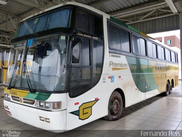 Empresa Gontijo de Transportes 15945 na cidade de Salinas, Minas Gerais, Brasil, por Fernando Reis. ID da foto: 4024880.