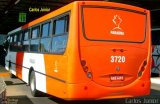 Viação Paraúna 3720 na cidade de Caldas Novas, Goiás, Brasil, por Carlos Júnior. Número da foto: #4025420.