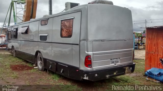 Motorhomes 9329 na cidade de Curitiba, Paraná, Brasil, por Reinaldo Penha. Número da foto: #4028256.
