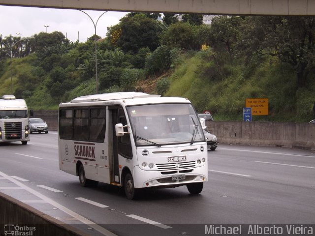 Schunck Terraplanagem e Transportes 1222 na cidade de Barueri, São Paulo, Brasil, por Michael  Alberto Vieira. ID da foto: 4029097.