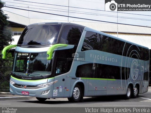 Viação Garcia 8011 na cidade de Maringá, Paraná, Brasil, por Victor Hugo Guedes Pereira. Número da foto: #3968730.