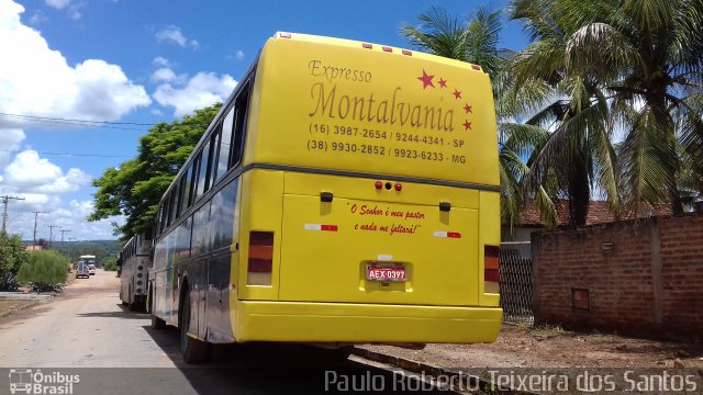 Expresso Montalvânia 397 na cidade de Montalvânia, Minas Gerais, Brasil, por Paulo Roberto Teixeira dos Santos. ID da foto: 3968382.