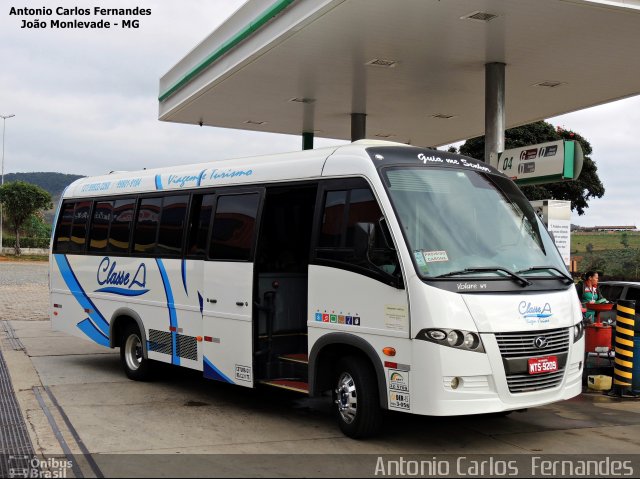 Classe A Viagem e Turismo 9209 na cidade de João Monlevade, Minas Gerais, Brasil, por Antonio Carlos Fernandes. Número da foto: #3969950.