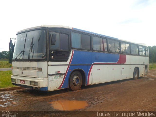 Ônibus Particulares 2088 na cidade de Guarapuava, Paraná, Brasil, por Lucas Henrique Mendes. ID da foto: 3972471.