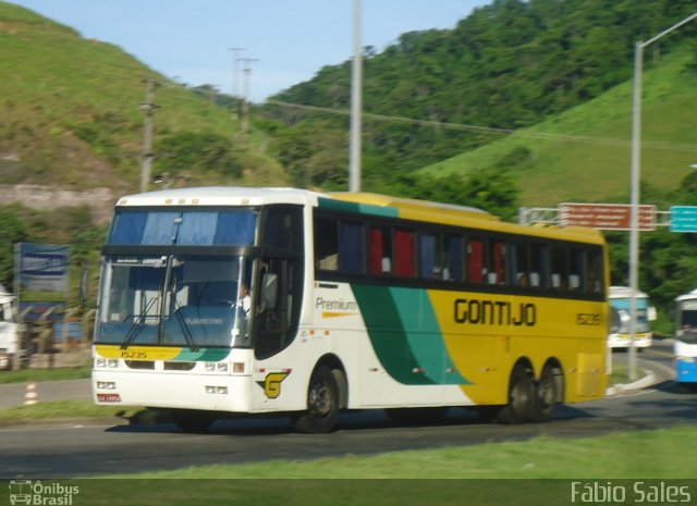 Empresa Gontijo de Transportes 15235 na cidade de Viana, Espírito Santo, Brasil, por Fábio Sales. ID da foto: 3979192.