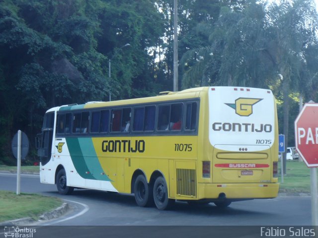 Empresa Gontijo de Transportes 11075 na cidade de Viana, Espírito Santo, Brasil, por Fábio Sales. ID da foto: 3979174.