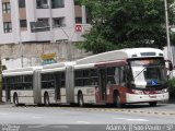 Viação Campo Belo 7 2453 na cidade de São Paulo, São Paulo, Brasil, por Adam Xavier Rodrigues Lima. Número da foto: #4031555.