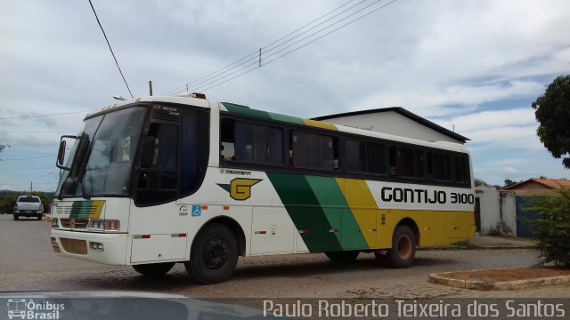 Empresa Gontijo de Transportes 3100 na cidade de Montalvânia, Minas Gerais, Brasil, por Paulo Roberto Teixeira dos Santos. ID da foto: 4051061.